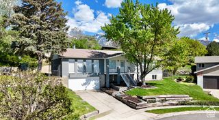 9977 S LANNAE DR, Sandy, UT 84094