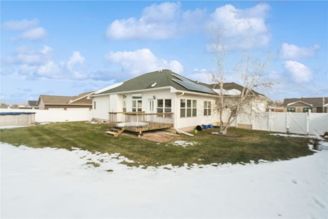 205 Cardinal Avenue, Atkins, IA 52206