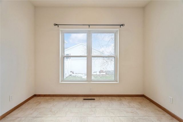 205 Cardinal Avenue, Atkins, IA 52206