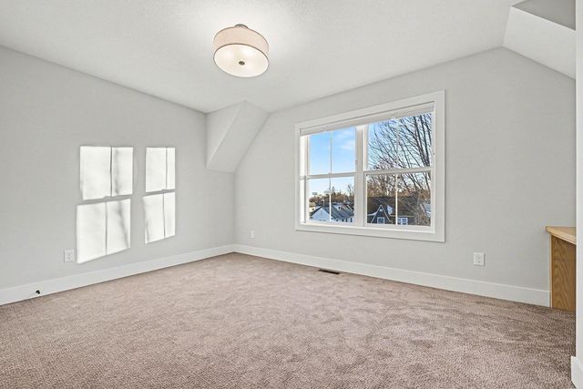 1251 Bayard Avenue, Saint Paul, MN 55116