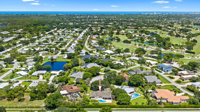 3 SE Loggerhead Lane, Tequesta, FL 33469