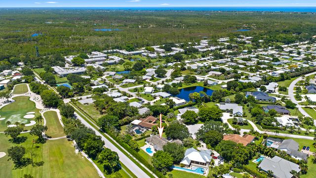 3 SE Loggerhead Lane, Tequesta, FL 33469