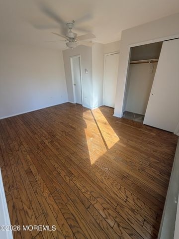 84 Amberly Drive J, Manalapan, NJ 07726