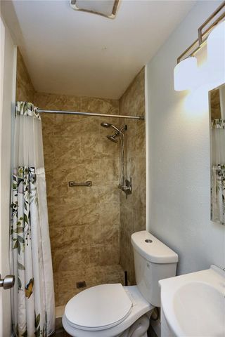 640 DEAN STREET, Mulberry, FL 33860