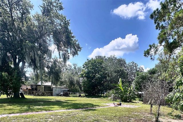 640 DEAN STREET, Mulberry, FL 33860