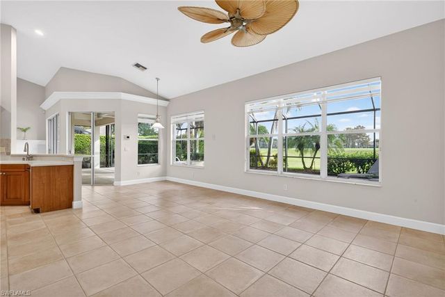 8968 MORGAN CT, Naples, FL 34113
