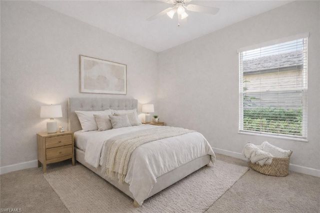 8968 MORGAN CT, Naples, FL 34113