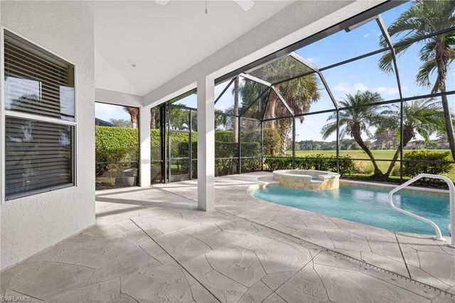 8968 MORGAN CT, Naples, FL 34113