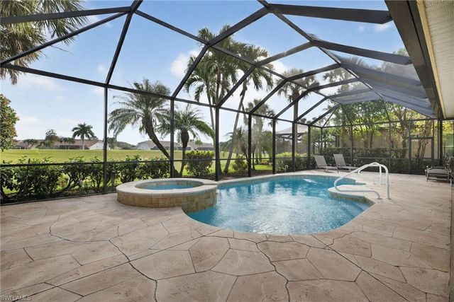 8968 MORGAN CT, Naples, FL 34113