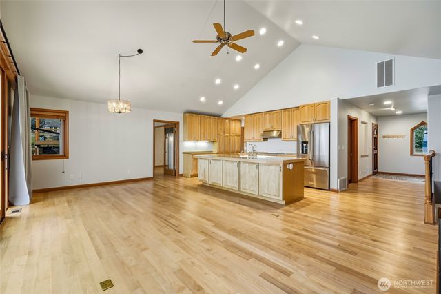 1288 Talagwa Lane, Camano Island, WA 98282