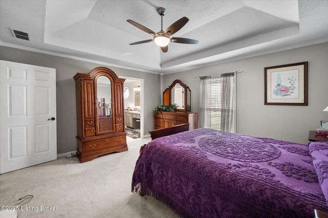 239 Shady Pond Ln, Shepherdsville, KY 40165
