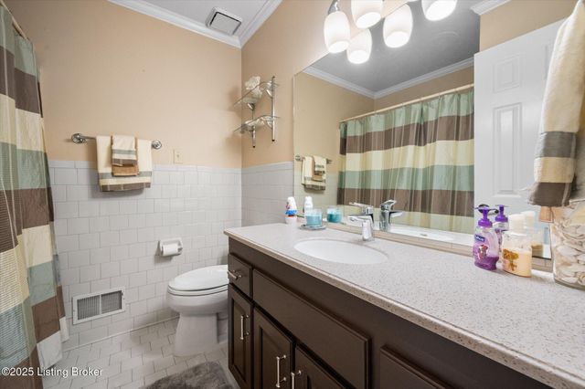 239 Shady Pond Ln, Shepherdsville, KY 40165