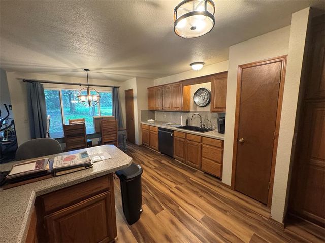 3001 Harriet Street, Oklahoma City, OK 73131