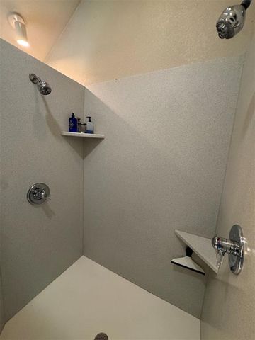 3001 Harriet Street, Oklahoma City, OK 73131