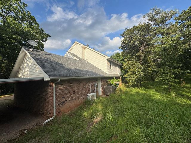 3001 Harriet Street, Oklahoma City, OK 73131