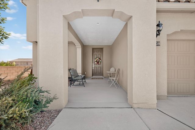 6708 Borde Abierto Street NW, Albuquerque, NM 87120