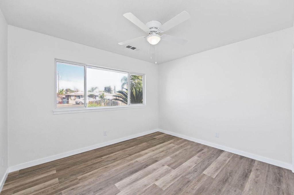 Image 26 of property listing at 10129 Heath Street, Hanford, CA 93230