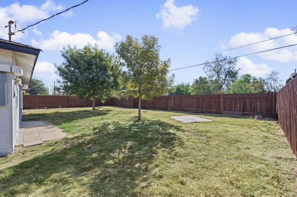 Image 29 of property listing at 10129 Heath Street, Hanford, CA 93230
