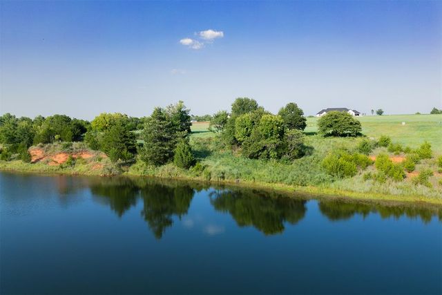 2525 Summit Lake Circle, Goldsby, OK 73093