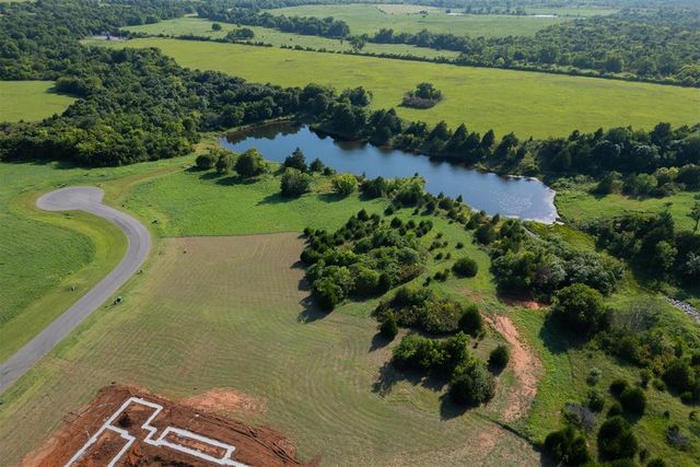 2525 Summit Lake Circle, Goldsby, OK 73093