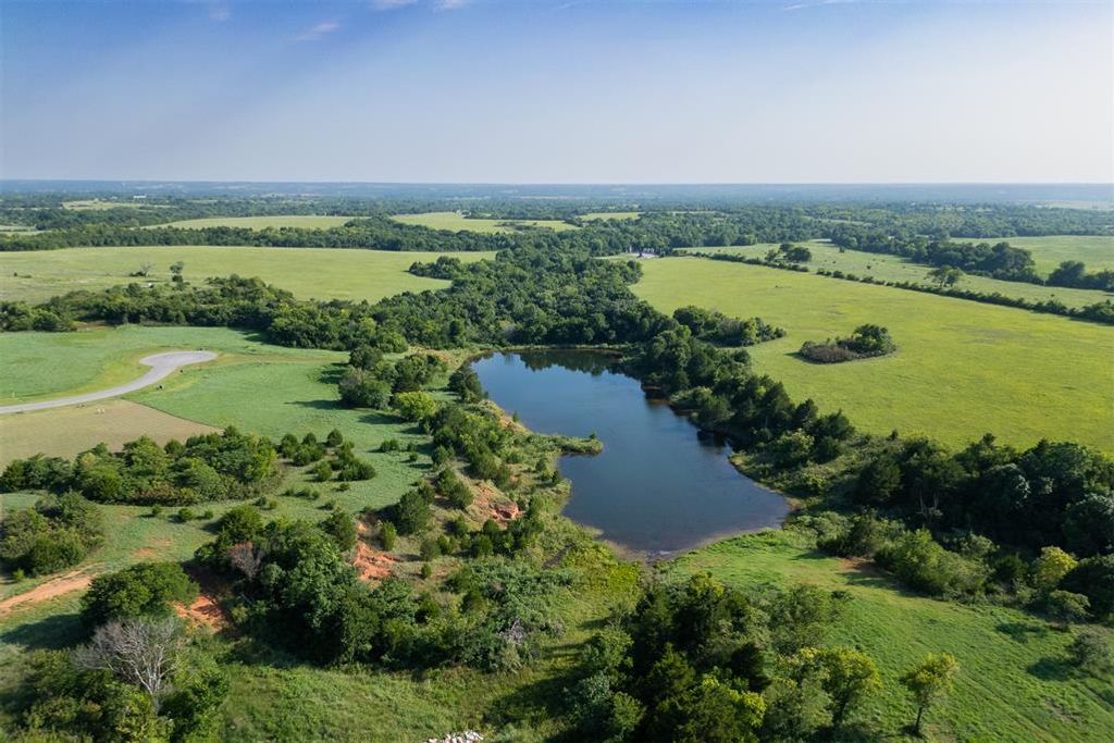 2525 Summit Lake Circle, Goldsby, OK 73093