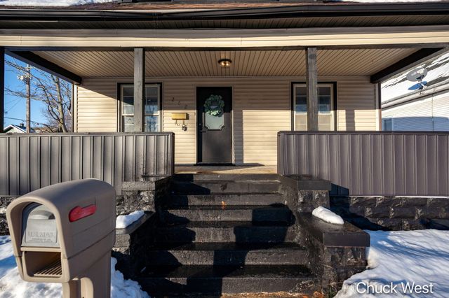 262 W Forest Avenue, Muskegon City, MI 49441