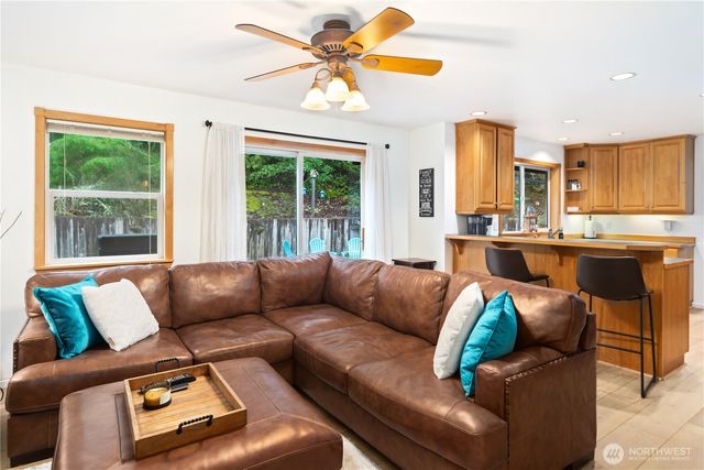 25761 Norval Lane NW, Poulsbo, WA 98370