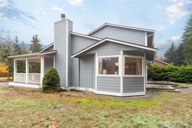 25761 Norval Lane NW, Poulsbo, WA 98370