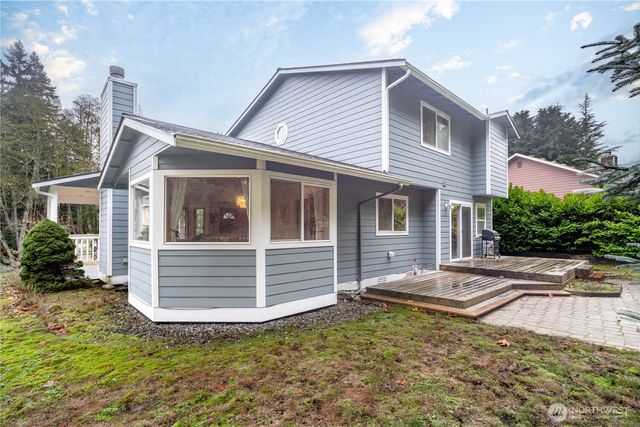 25761 Norval Lane NW, Poulsbo, WA 98370