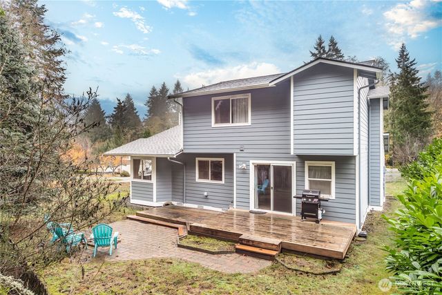 25761 Norval Lane NW, Poulsbo, WA 98370
