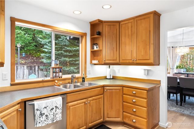 25761 Norval Lane NW, Poulsbo, WA 98370