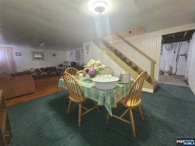 499 Jauncey Avenue, Lyndhurst, NJ 07071