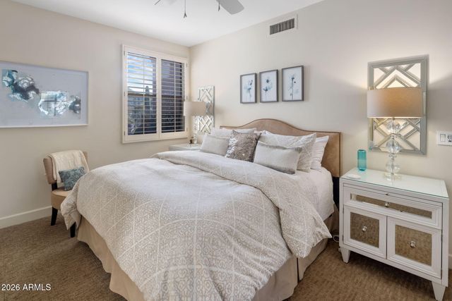 11402 E SAND HILLS Road, Scottsdale, AZ 85255