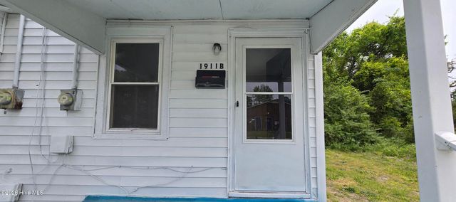 1911 Mcclellan Street, Greenville, NC 27834