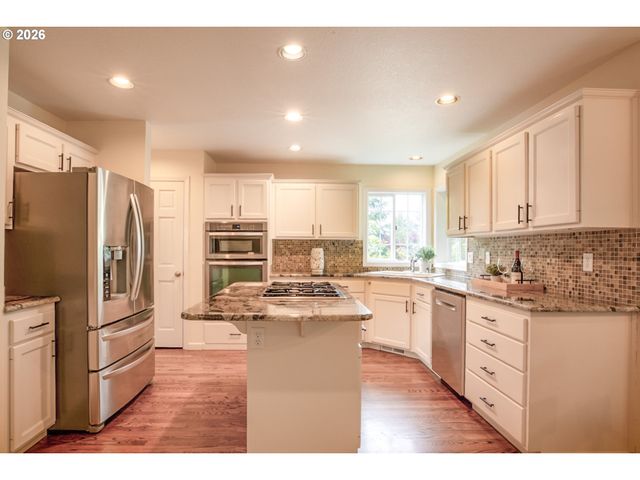 2595 W 28TH Ave, Eugene, OR 97405