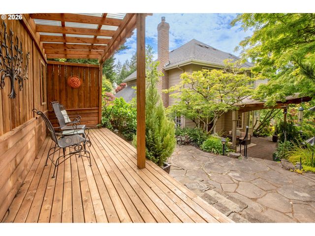 2595 W 28TH Ave, Eugene, OR 97405
