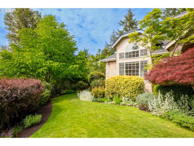 2595 W 28TH Ave, Eugene, OR 97405