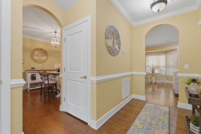 6426 Farm House Road, Ravenel, SC 29470
