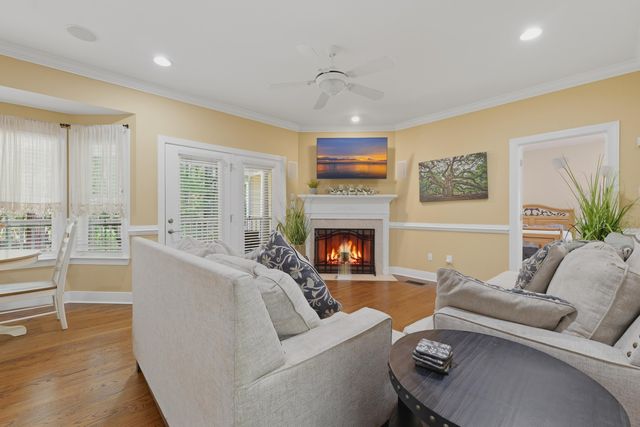 6426 Farm House Road, Ravenel, SC 29470