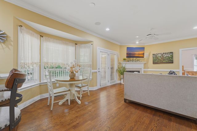6426 Farm House Road, Ravenel, SC 29470