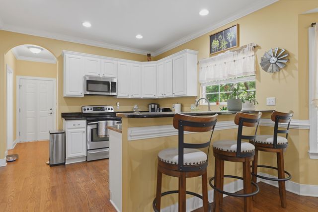 6426 Farm House Road, Ravenel, SC 29470