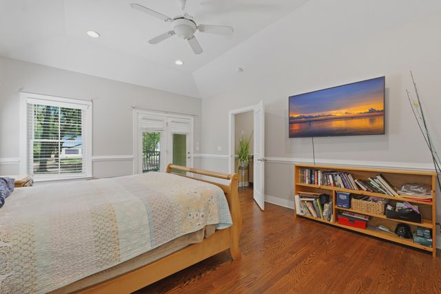 6426 Farm House Road, Ravenel, SC 29470