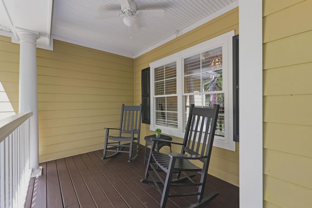 6426 Farm House Road, Ravenel, SC 29470
