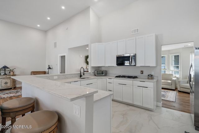 148 Compass Road, Manahawkin, NJ 08050