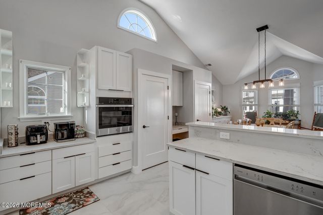 148 Compass Road, Manahawkin, NJ 08050