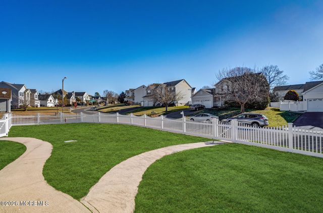 148 Compass Road, Manahawkin, NJ 08050