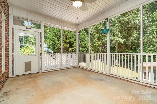1448 Weatherwood Drive, Lincolnton, NC 28092
