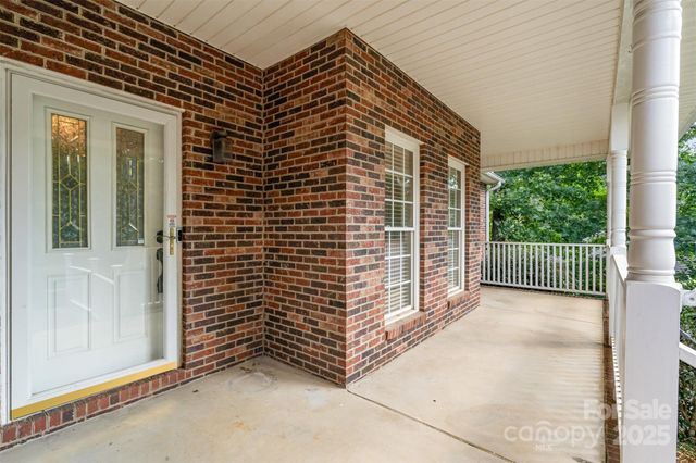 1448 Weatherwood Drive, Lincolnton, NC 28092