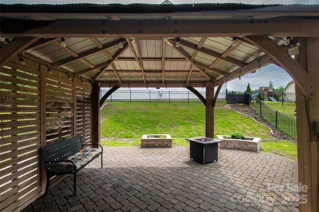 132 Hillston Lane, Mooresville, NC 28115