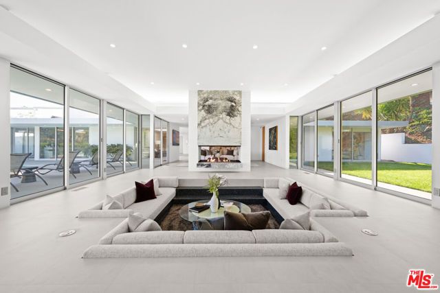 535 Haynes Avenue, Beverly Hills, CA 90210